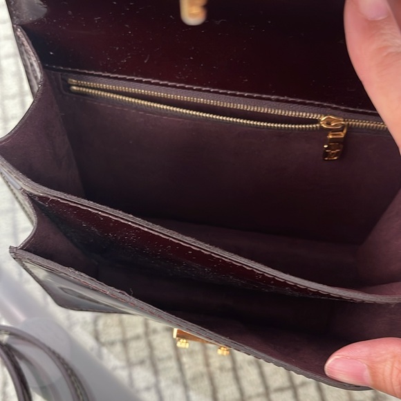 Louis Vuitton Monceau BB in Amatante - Picture 6 of 16